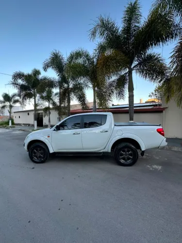 Mitsubishi L200 Triton HPE 3.2 CD TB Int.diesel AUT 2012