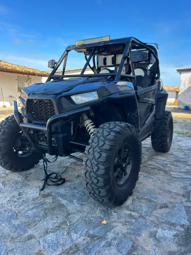 UTV Polaris 900