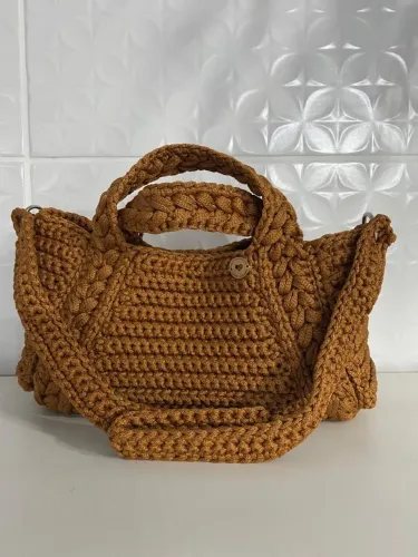 Bolsa de fio poliéster Cor ferrugem Largura 38cm Comprimento 25cm Alca de mão 33cm