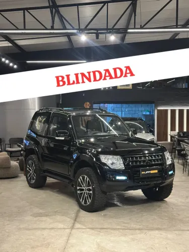 Mitsubishi Pajero HPE Full 3.2 4X4 T.i.dies. 5P AUT 2020