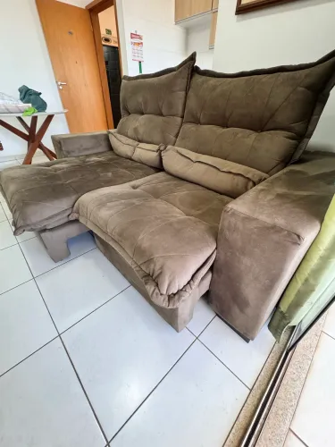 Sofá retrátil e reclinável supernovo!