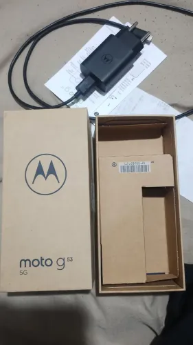 Motorola g53 em excelente estado de conservação/caixa/nota fiscal/carregador original