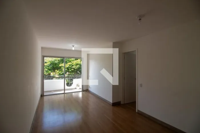 Apartamento à Venda - Campo Belo, 2 Quartos, 70 m2