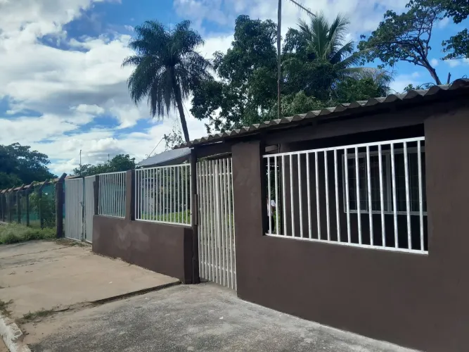 Vendo casa na região da Guia