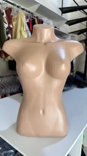 MANEQUIM BUSTO USADO