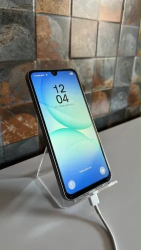 Samsung A17 4/128gb