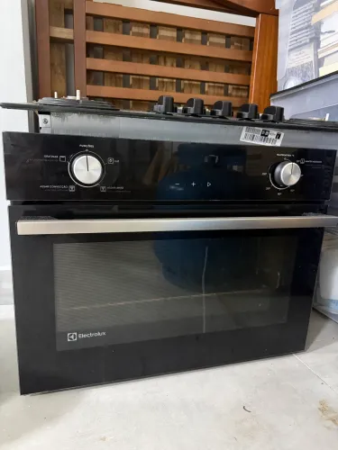 Forno Eletrolux de embutir elétrico 