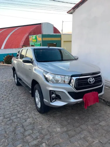 Toyota Hilux CD SR 4X4 2.8 TDI Diesel Aut. 2020
