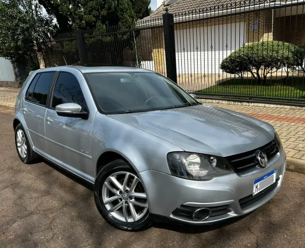 Volkswagen Golf Sportline 2.0 MI Total F. 8V Tip. 2013