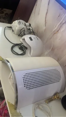 Vendo itens para quem quer começar a trabalhar com unhas em gel