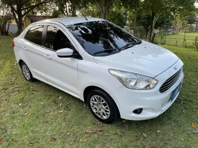 Ford KA+ Sedan 1.5 Advanced 16V Flex 4P 2017