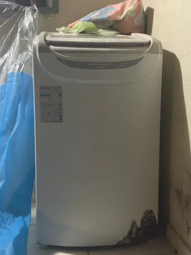 Máquina de lavar roupas (Ler descrição)