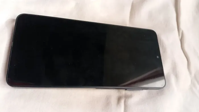 Samsung Galaxy A06 128GB usado, sem defeito e em ótimo estado 
