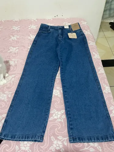 Vendo calça nova