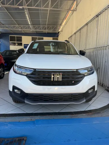 Fiat Strada Volcano 1.3 Flex 8V CD 2026