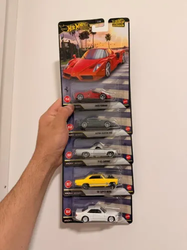 Hot Wheels Set Premium Enzo Ferrari Super Nova Mercedes-Benz El Camino Aston Martin DBS