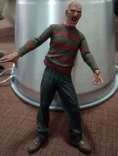 Colecionáveis Fred Krueger