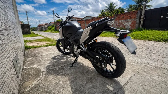 Cb300 f