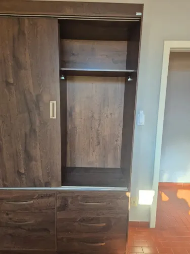 Guarda-Roupa Casal 3 Portas Correr 7 Gavetas Luíza Panan Roupeiro