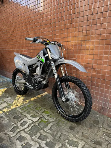 Kawasaki KLX 300R 2025 (unico dono)