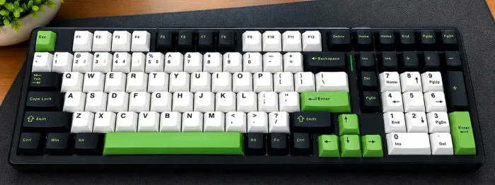 Teclado mecânico AULA F99