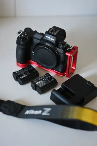 Nikon Z6II com 2 baterias + Carregador