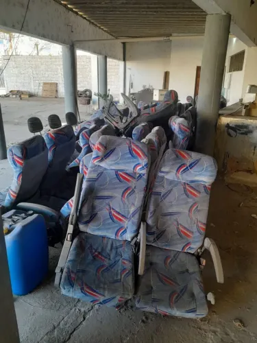 JOGO (47)DE BANCOS PARA ÔNIBUS