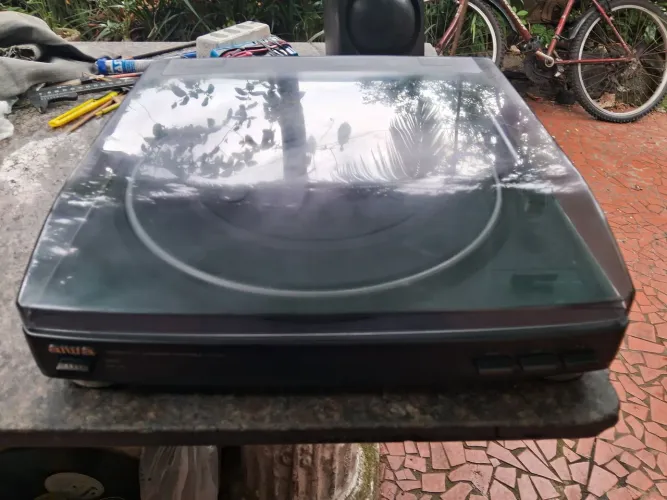 Toca-discos AIWA PX-E850LHE funcionando perfeitamente. Full automatic. 33/45 RPM.