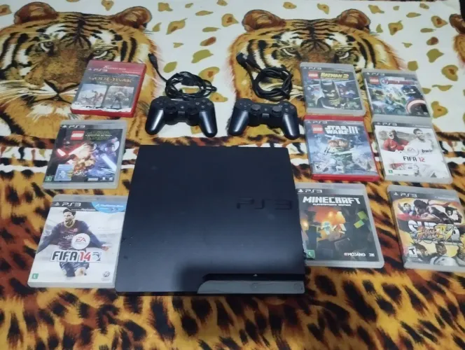 Play 3 com defeito é para retirada de peça lê a descrição