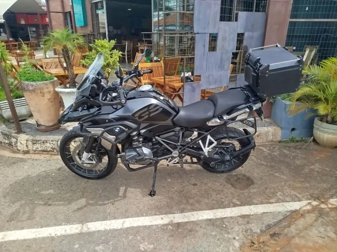 VENDO BMW GS 1250 Premium TRIPLE BLACK 2023/23