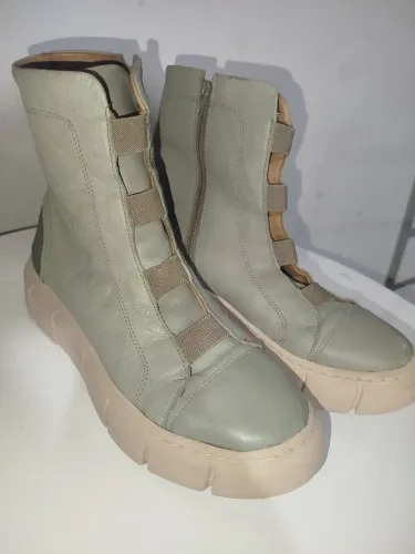 Bota coturno Tratorada