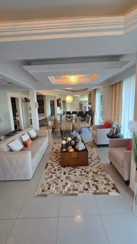 Casa em condomínio fechado de 4 dormitórios com 350m2, Bosque das Mansões - São José -SC