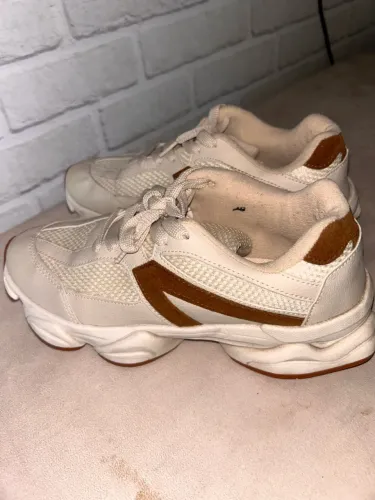 Tennis novo