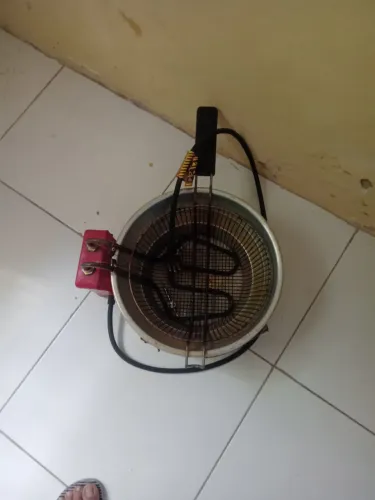 Fritadeira eletrica ussa