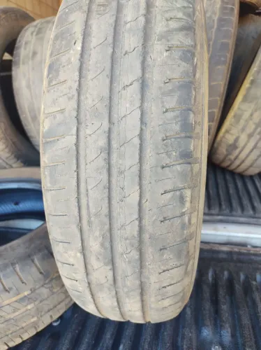 Pneu 175/70/14