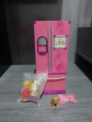 Geladeira barbie 2009