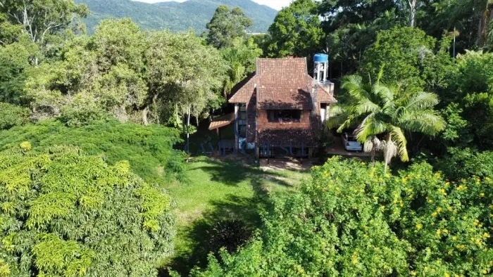 Casa para Locação em Florianópolis, Santo Antônio De Lisboa, 2 dormitórios, 2 suítes, 3 ba