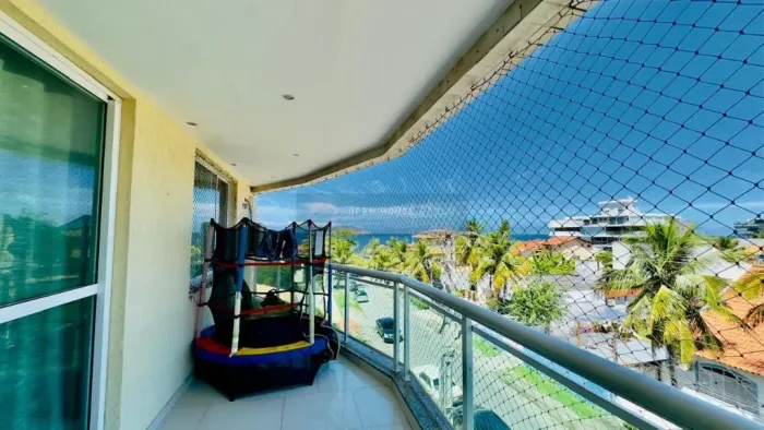 A Open vende apartamento em Piratininga quadra da praia com varanda mobiliado um luxo Opor