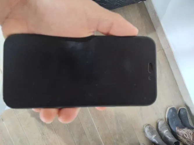 Vendo iPhone 16 pro max 256 gb, em ótimo estado de conservação, saúde da bateria 98%