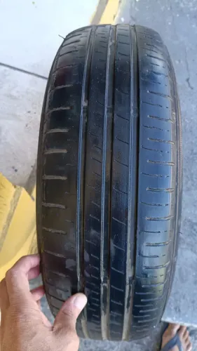 PNEU DUNLOP 175/70/14 URGENTE 
