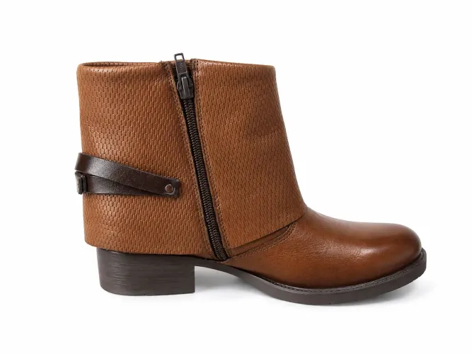  Vendo bota de couro 