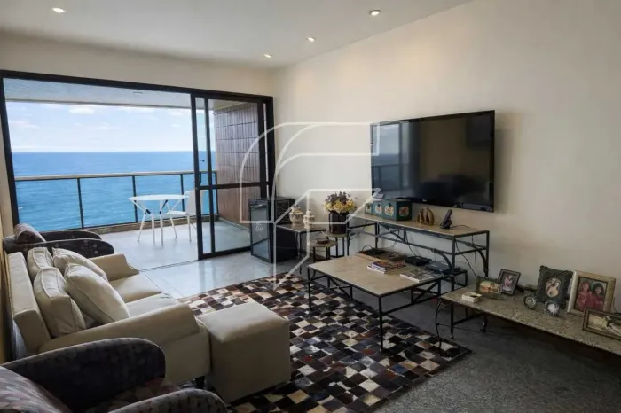 Imóvel para venda possui 140 metros quadrados com 3 quartos em Centro - Guarapari - ES