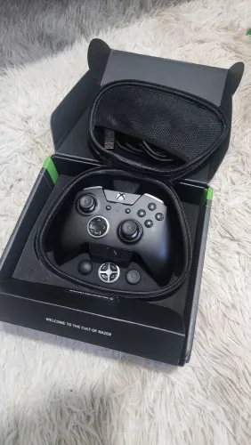 Controle Profissional Gamer Razer xbox Wolverine ultimate otimo estado