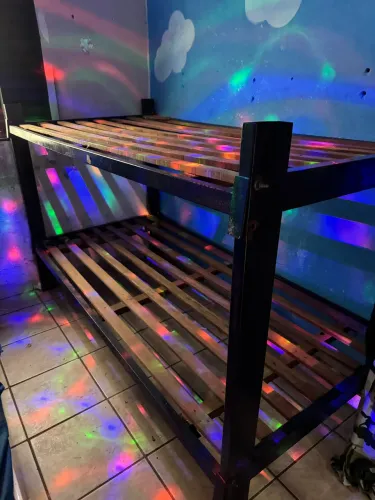 Beliche infantil de ferro