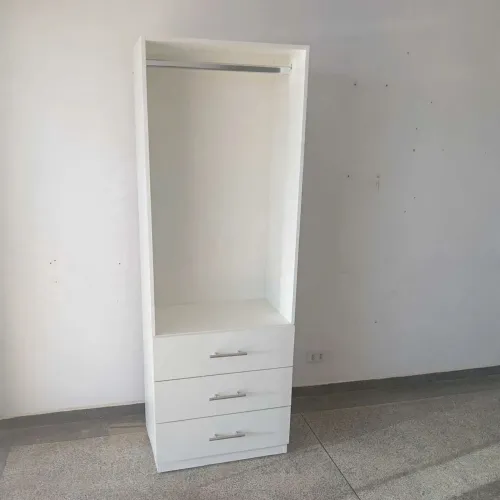 Cabideiro 3 Gavetas MDF