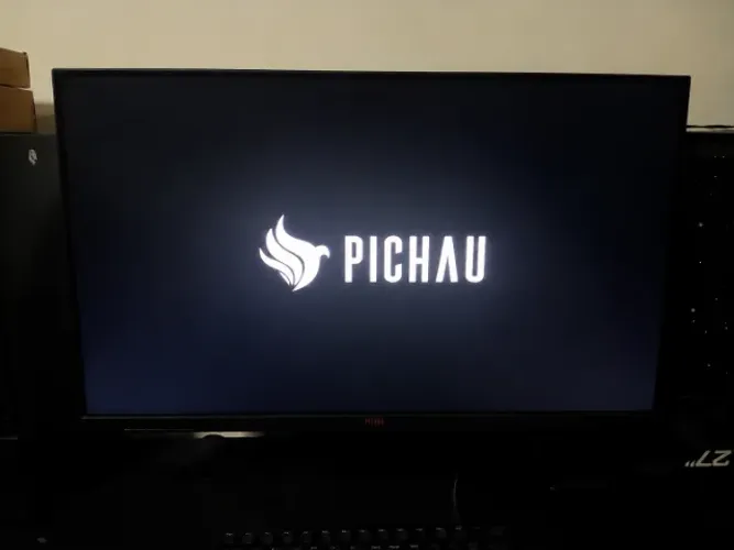 Monitor Gamer Pichau Centauri Pulse 27" IPS 2K 165Hz - Na Caixa.