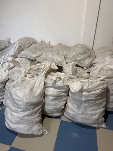 Milho maduro para fazer Ração Animal ( R$ 70,00 A SACA)