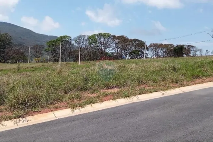 TERRENO ÓTIMO PREÇO LOTEAMENTO QUINTA DA MANTIQUEIRA