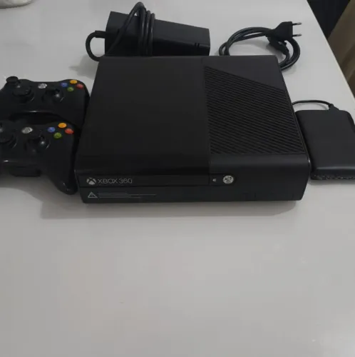 Xbox 360 super slim