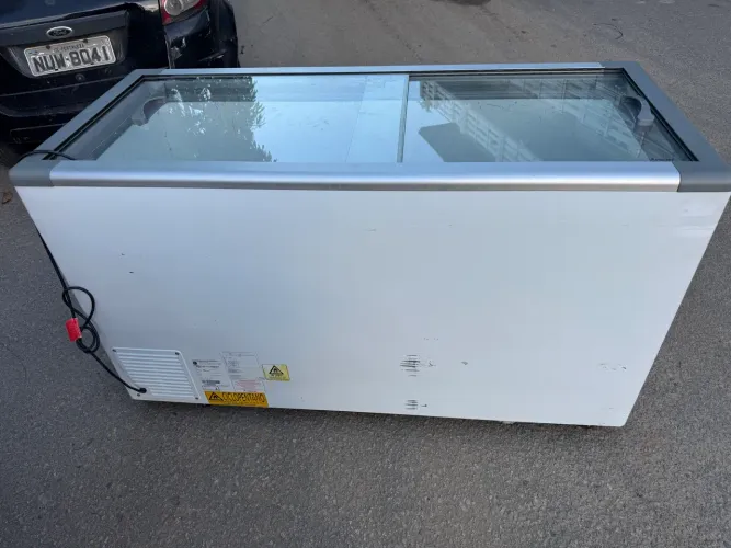 Freezer tampa vidro 503 lt semi-novo